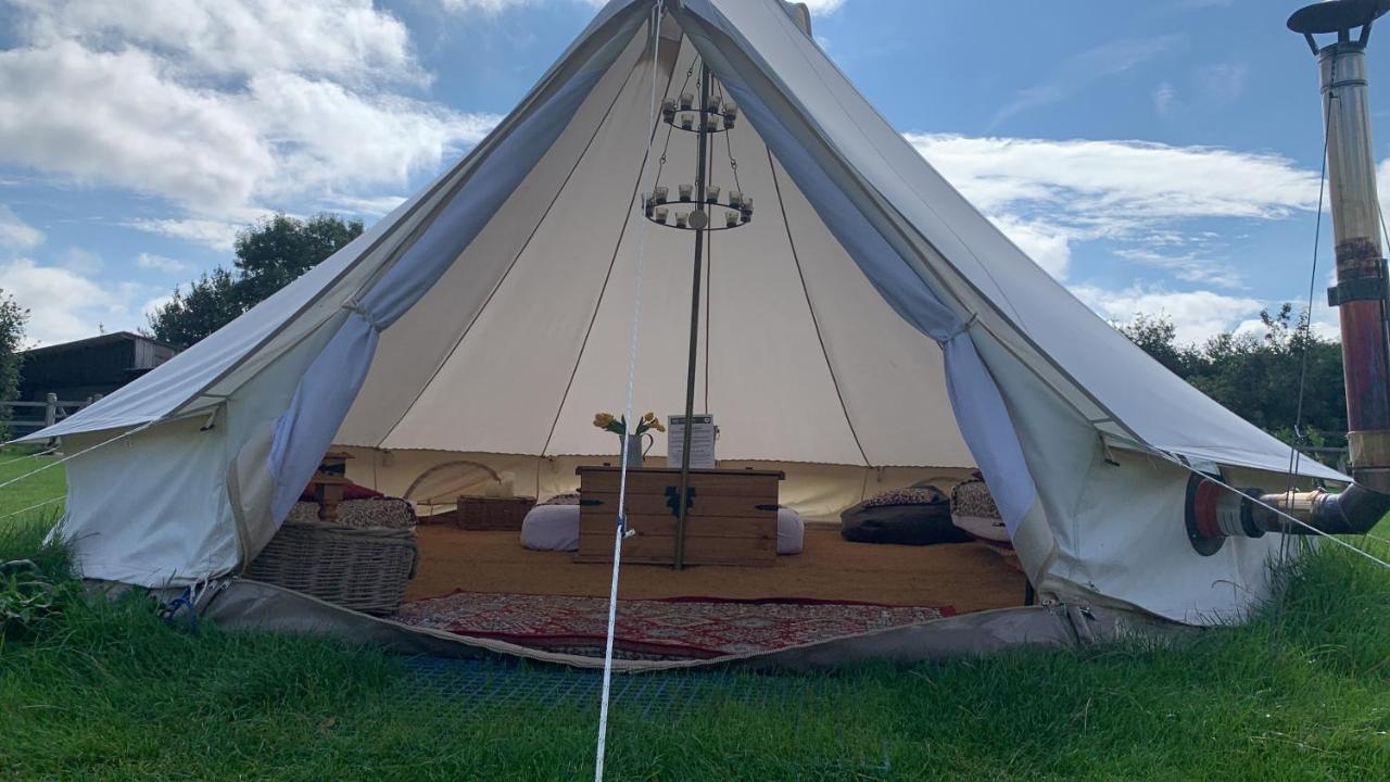 Farm Radnage Glamping Bell Tent 6, With Log Burner And Fire Pit *